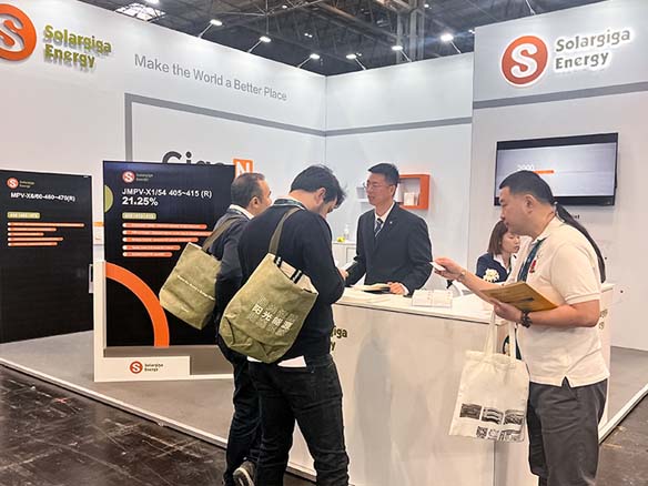 展會速遞 | 陽光能源攜Giga系列全黑組件登陸伯明翰！探索驅動英國能源轉型之路