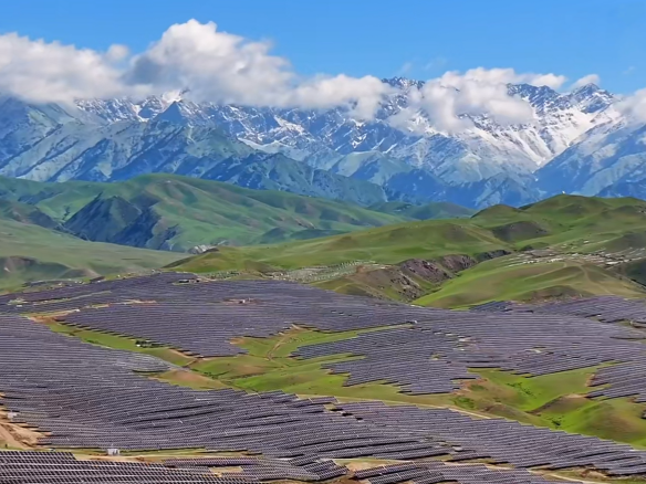 全球足跡 | 1.1GW！陽光能源Giga系列組件賦能亞洲單體最大風電光伏項目